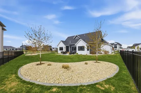 6090 Wildflower Drive S Fargo ND 58104