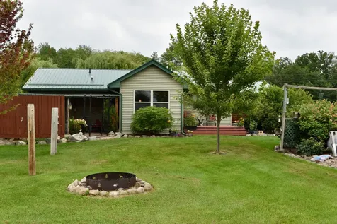 1610 Plum Street Grasston MN 55030