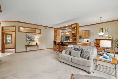 13644 Crompton Avenue Rosemount MN 55068