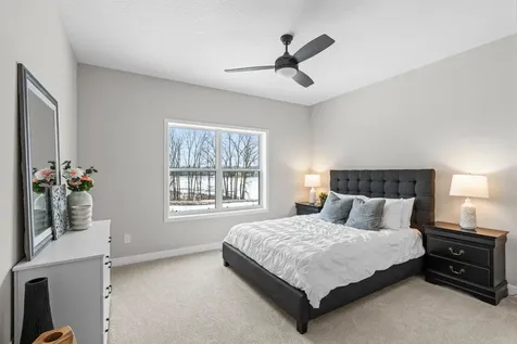 2817 Victoria Street N Roseville MN 55113