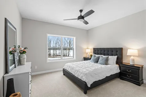 2817 Victoria Street N Roseville MN 55113