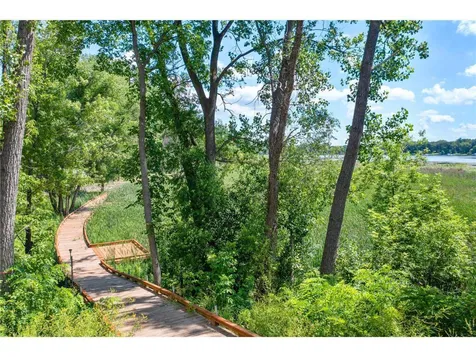 2817 Victoria Street N Roseville MN 55113