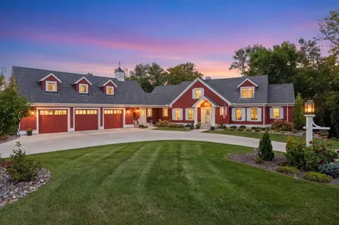 3698 Woodland Cove Parkway Minnetrista MN 55331