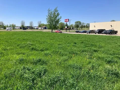 X1400 W Lincoln Avenue Fergus Falls MN 56537