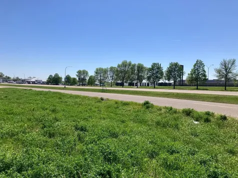 X1400 W Lincoln Avenue Fergus Falls MN 56537