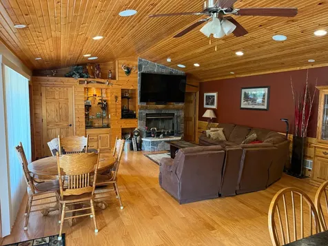 44384 Grace Lake Road Hinckley MN 55037