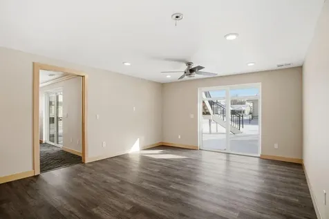 1162 Lakewood Drive S Maplewood MN 55119