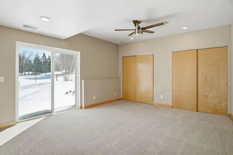 1162 Lakewood Drive S Maplewood MN 55119