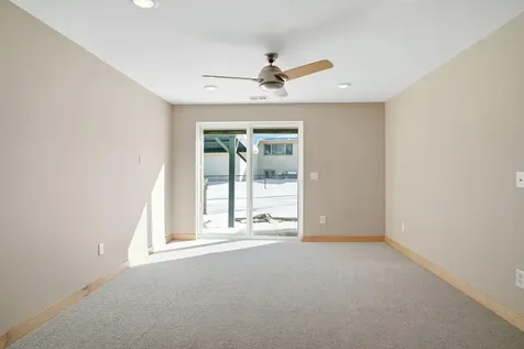 1162 Lakewood Drive S Maplewood MN 55119