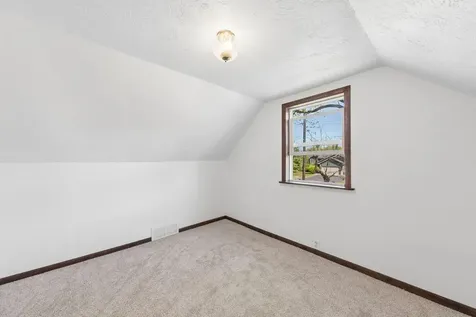 7181 Lakeview Drive Circle Pines MN 55014