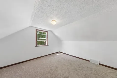 7181 Lakeview Drive Circle Pines MN 55014