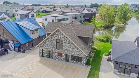 3251 Oak Ridge Loop E West Fargo ND 58078