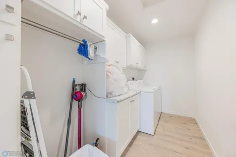 3251 Oak Ridge Loop E West Fargo ND 58078