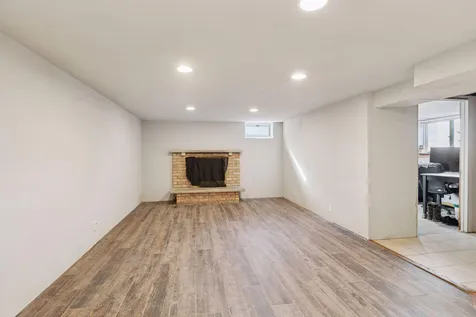 6733 Emerson Avenue N Brooklyn Center MN 55430