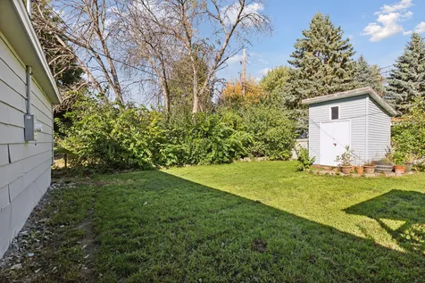 6733 Emerson Avenue N Brooklyn Center MN 55430