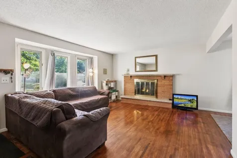 6733 Emerson Avenue N Brooklyn Center MN 55430