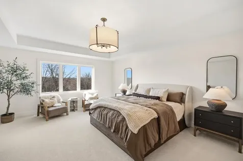 11184 Johnson Ridge Eden Prairie MN 55347