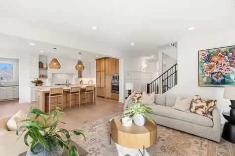 11184 Johnson Ridge Eden Prairie MN 55347