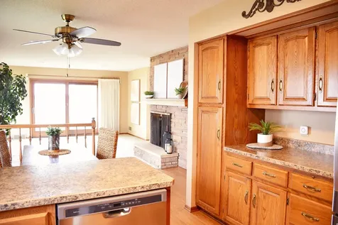 1206 S Shore Drive Worthington MN 56187