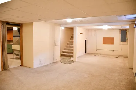 1206 S Shore Drive Worthington MN 56187