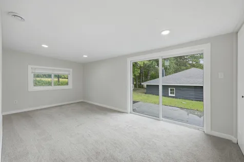 3941 357th Avenue NW Cambridge MN 55008