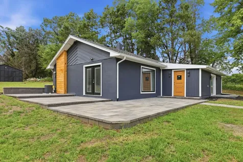 3941 357th Avenue NW Cambridge MN 55008