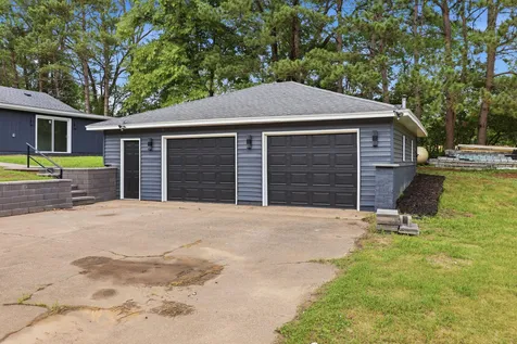3941 357th Avenue NW Cambridge MN 55008