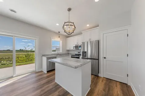 819 Viburnum Street Belle Plaine MN 56011