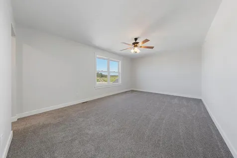 819 Viburnum Street Belle Plaine MN 56011