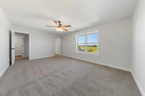 819 Viburnum Street Belle Plaine MN 56011