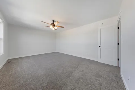 819 Viburnum Street Belle Plaine MN 56011