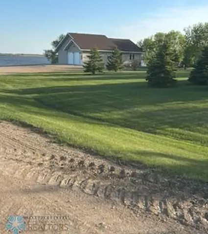 13902 87th Street SE Milnor ND 58060