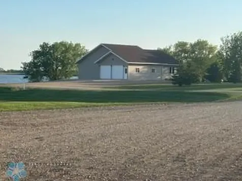 13902 87th Street SE Milnor ND 58060