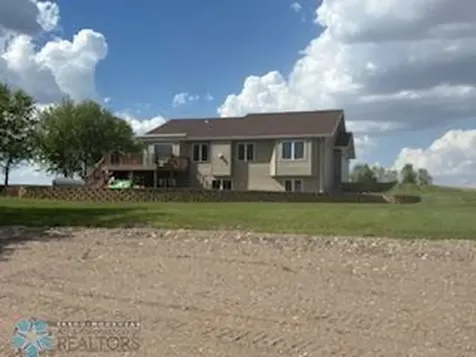 13902 87th Street SE Milnor ND 58060