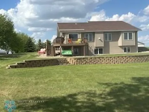 13902 87th Street SE Milnor ND 58060