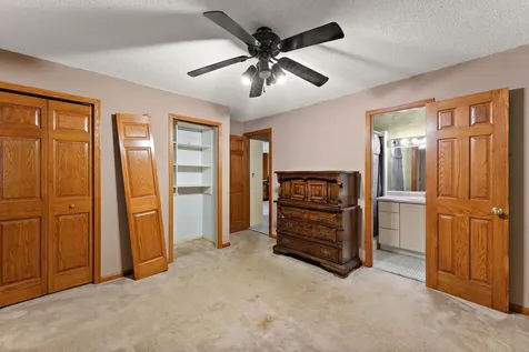 2300 Pagel Road Mendota Heights MN 55120