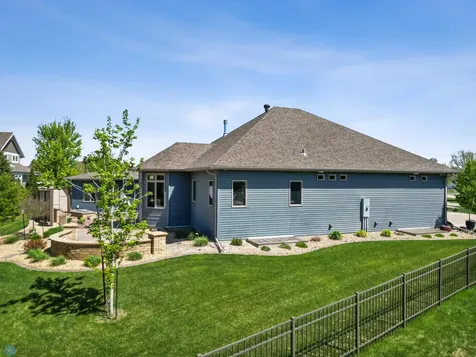 6009 27th Street S Fargo ND 58104