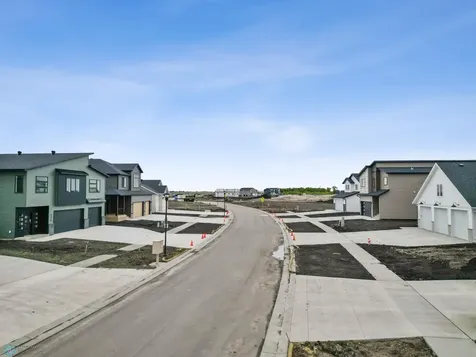 8434 62nd Street S Horace ND 58047