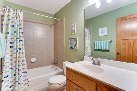 6747 Empire Court N Maple Grove MN 55311