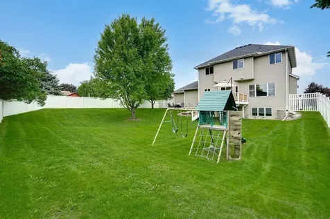 6747 Empire Court N Maple Grove MN 55311