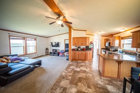 2009 Osprey Pl NW Stewartville MN 55976