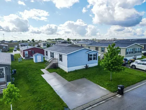 2009 Osprey Pl NW Stewartville MN 55976