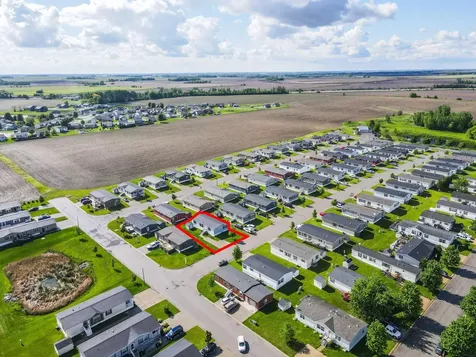 2009 Osprey Pl NW Stewartville MN 55976