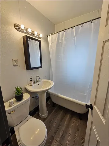 2020 E Franklin Avenue Minneapolis MN 55404