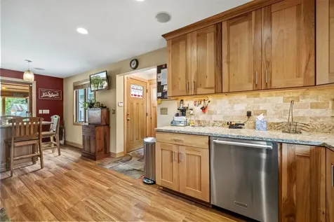 2511 Carver Avenue E Maplewood MN 55119