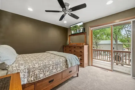 2511 Carver Avenue E Maplewood MN 55119