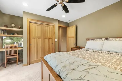 2511 Carver Avenue E Maplewood MN 55119