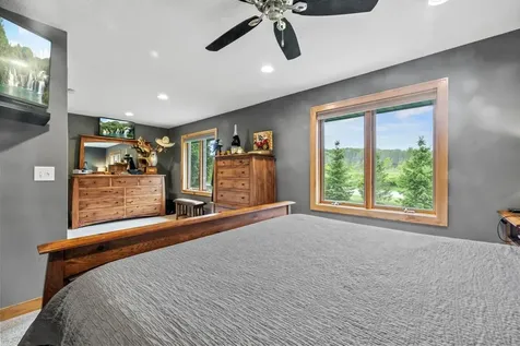 2511 Carver Avenue E Maplewood MN 55119
