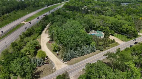 2511 Carver Avenue E Maplewood MN 55119
