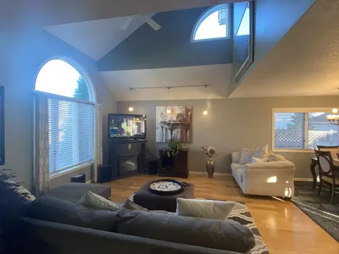 15735 16th Place N Plymouth MN 55447